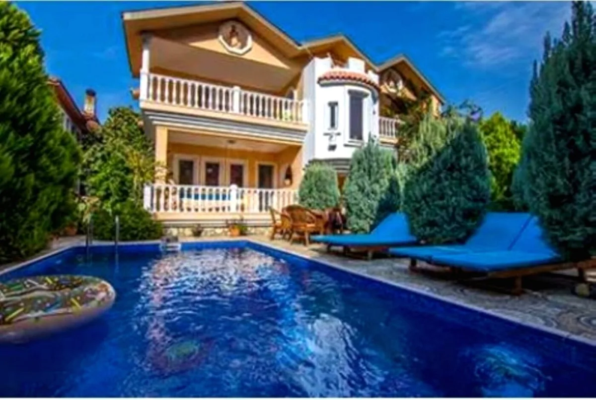 Villa Paros